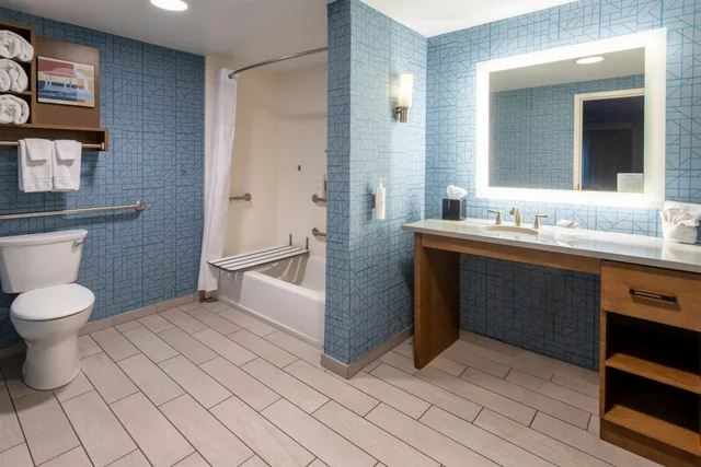 جناح بسريرين كوين لذوي الإعاقة، Homewood Suites by Hilton Syracuse - Carrier Circle 2/4