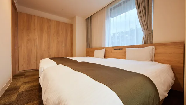 Plus, Life, Deluxe, Family, Suite, Twin Beds, Washing Machine, Kitchen، Rembrandt Hotel Atsugi 1/1