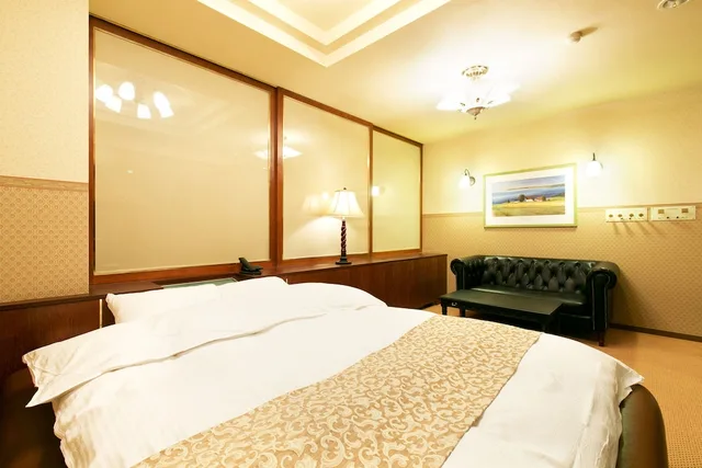 غرفة قياسية بسرير كينج، Hotel Luna Sennan - Adult Only 1/4