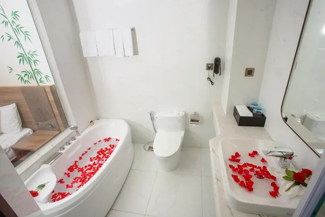 Executive, Single, Northern Charm Hotel 5/7