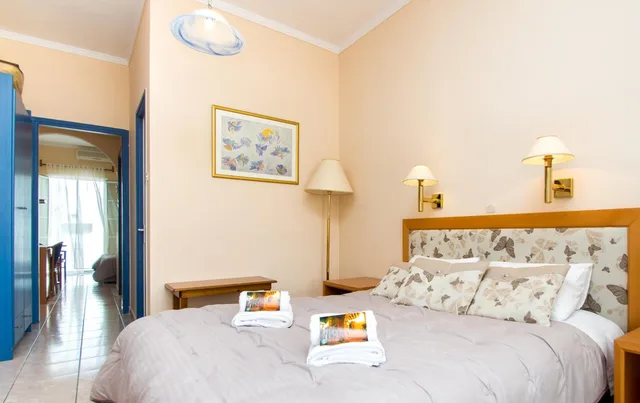 Connecting, Superior, Family, Apartment, Syros Atlantis Hotel 6/10