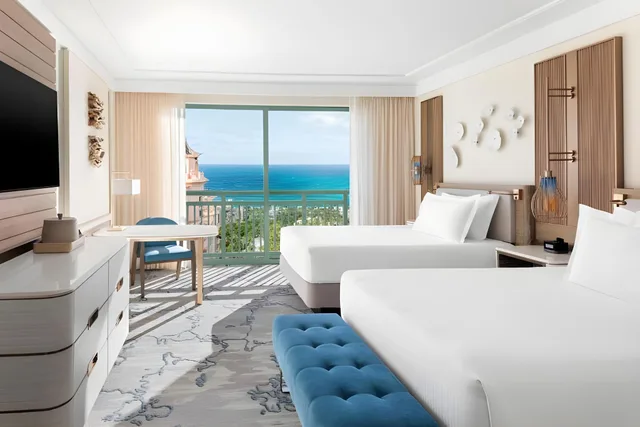 Imperial, Quadruple, 2 Queen Beds, Water View، The Royal at Atlantis 1/1