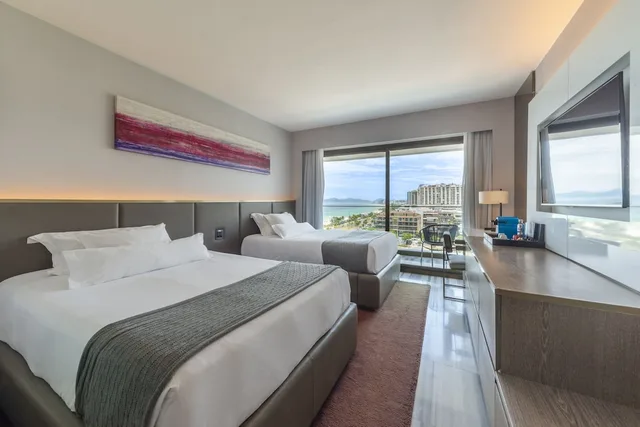 Luxury, 2 Double Beds, Side Sea View، Lifestyle Laghetto Collection 1/8