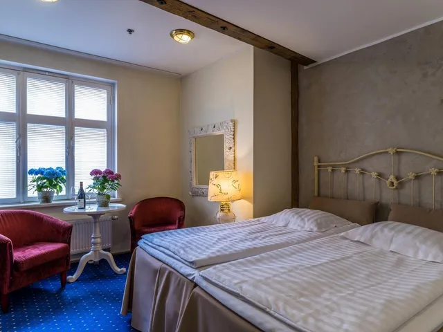 غرفة قياسية بسرير مزدوج أو سريرين منفصلين، Cru Hotel 1/4