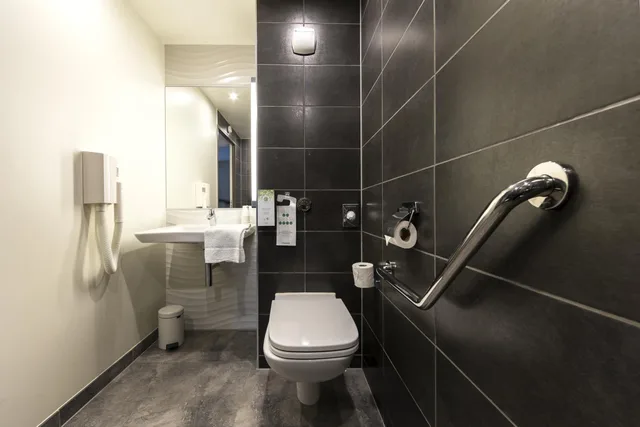Next Generation, 1 Double and 1 Single Bed، Campanile Le Mans Centre Gare 8/10