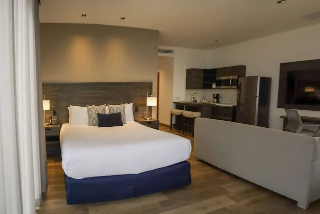 استوديو بسرير كينج بمطبخ صغير، Wyndham Garden Guatemala City 4/6