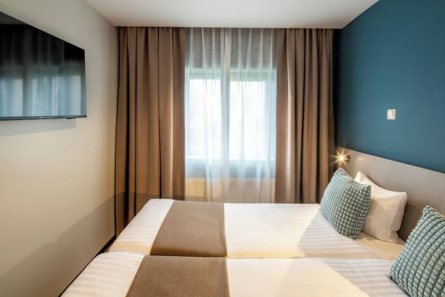 غرفة قياسية بسريرين منفصلين بغرفة نوم واحدة، Hotel Fogo Amsterdam 2/4