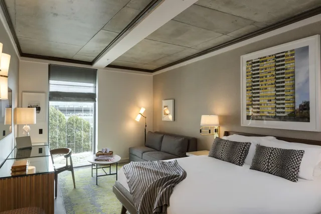 Superior, King Bed, Autograph Collection Bankside Hotel 1/4