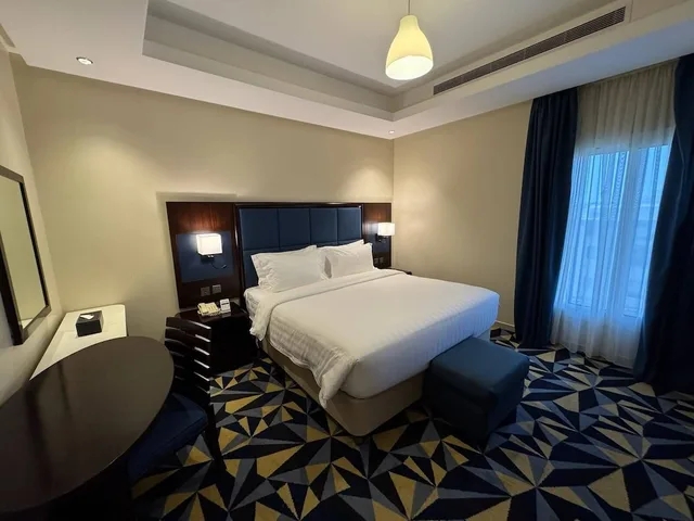 1 Bedroom, Signature, Suite, Queen Bed, Ocean View Al Zahra 5/10