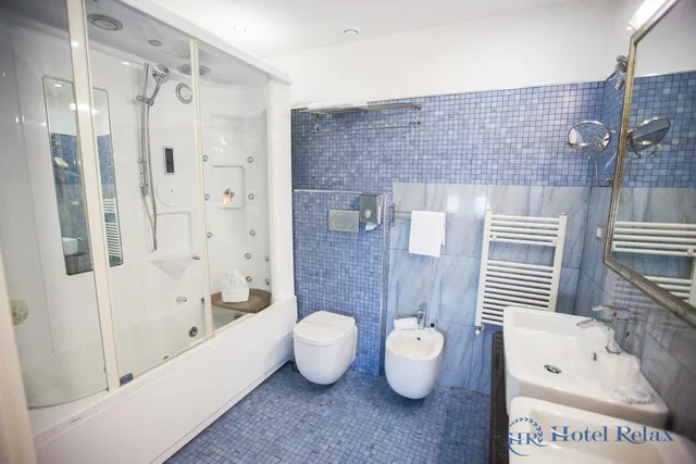 جناح، Hotel Relax Roma Nord 4/4
