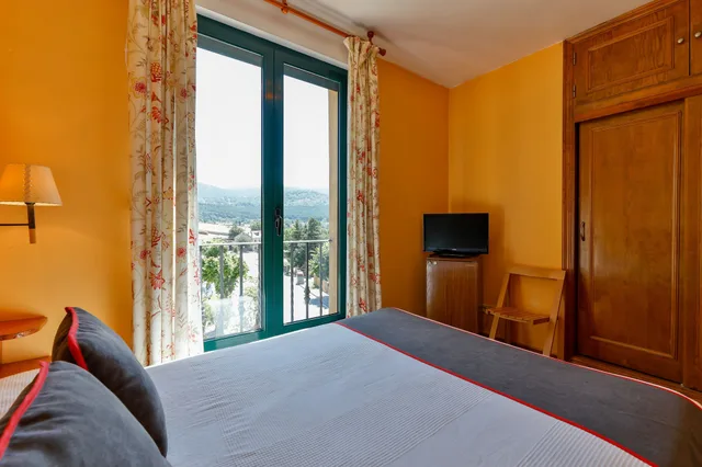غرفة بسرير مزدوج، Oyo Casa Rural La Chata 1/4
