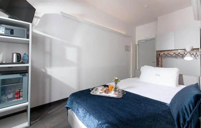 غرفة سوبيريور مفردة، Touring Hotel Bologna 3/7
