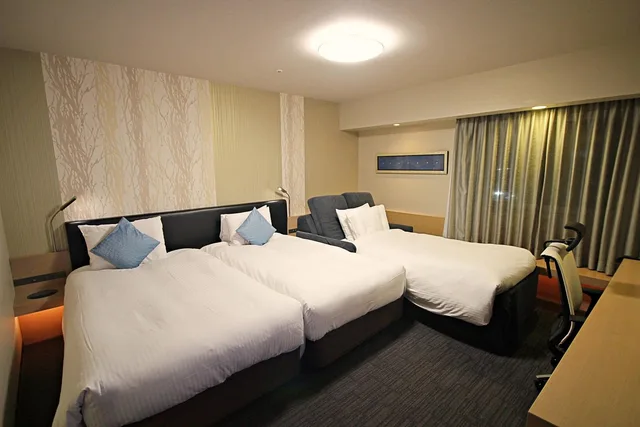 غرفة بريميير بسريرين منفصلين مع أريكة، Richmond Hotel Premier Musashikosugi 2/2