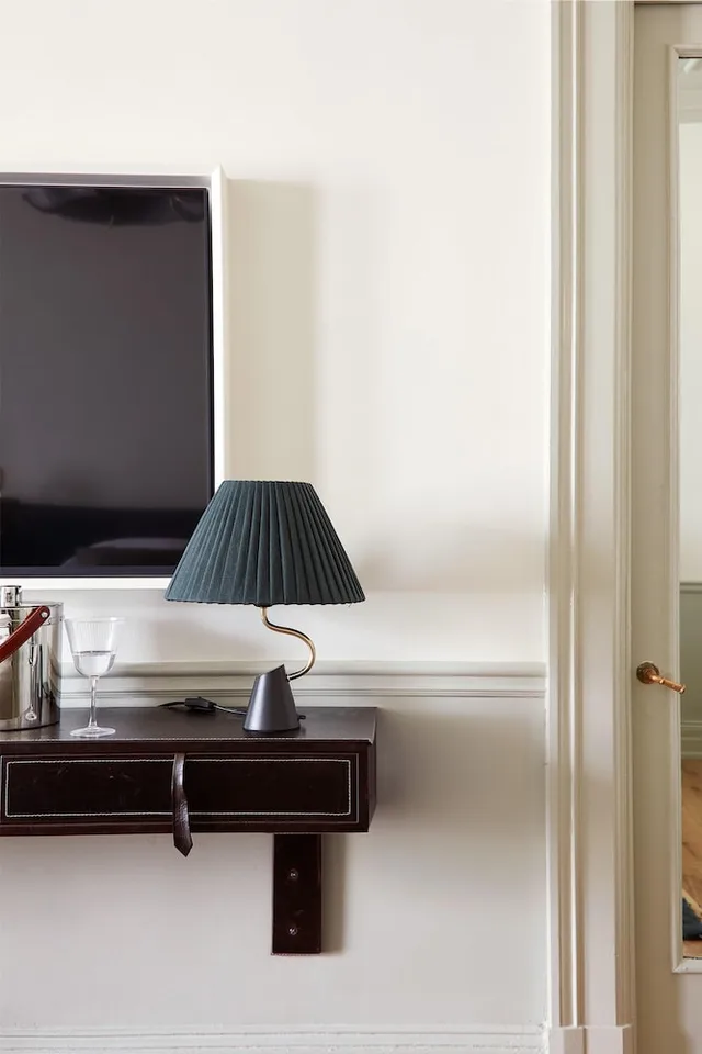 غرفة بسرير كينج بإطلالة على المدينة لذوي الإعاقة، The Bellevue Hotel 1/3
