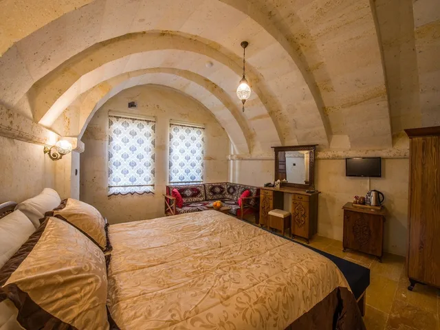 غرفة كومفورت بسرير كوين بإطلالة على الحديقة، Lucky Cave Cappadocia 1/2