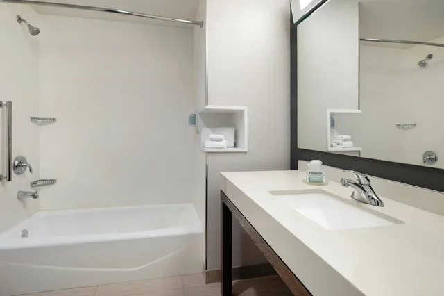 غرفة بسريرين كوين، Courtyard Redwood City 10/10