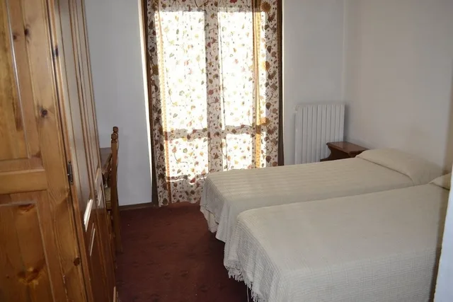 غرفة كلاسيكية بسرير مزدوج، Piccolo Chalet(Sat arr/dep only) 1/4