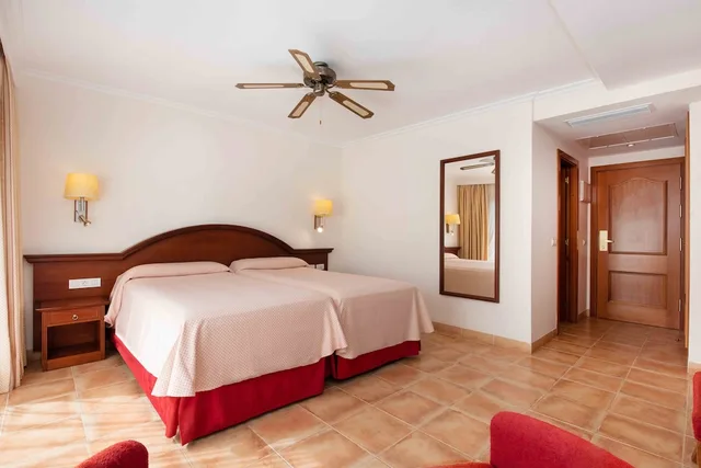 Standard, Double Bed, Pool View, Terrace, Valentin Star Menorca - Adults Only 7/10