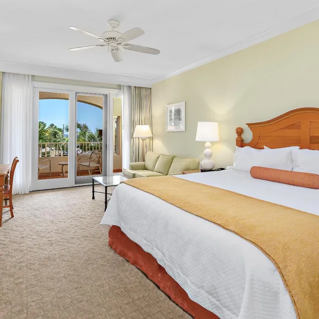 غرفة بسرير كينج، The King and Prince Beach & Golf Resort 1/4