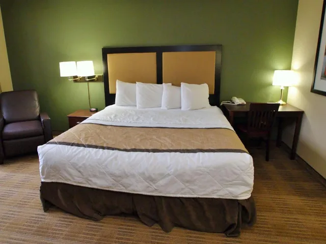 استوديو بسرير كينج لذوي الإعاقة، Studio 6 Suites Fresno North CA 3/10