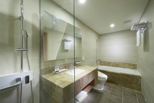 جناح جونيور بفراش فوتون وسرير فردي وسرير كوين، Benikea Jungmun Hotel 7/8