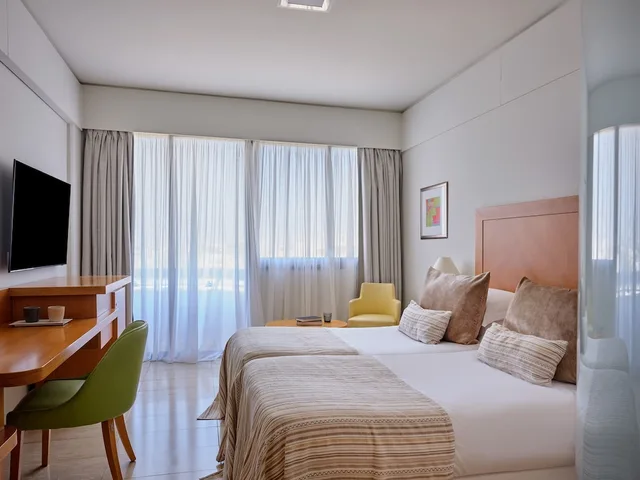 Room, Twin Beds, Inland View، Atlantica Oasis Hotel 1/10