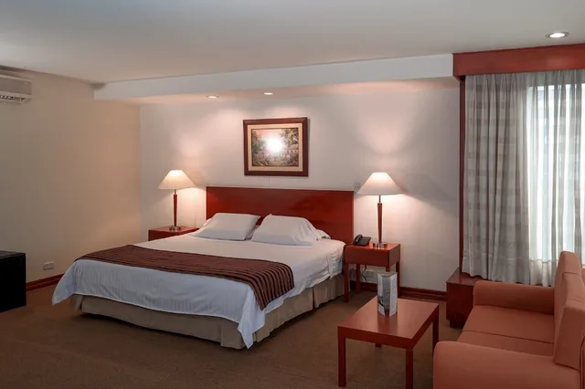 غرفة تنفيذية بسرير مزدوج، Torre de Cali Plaza Hotel 1/7
