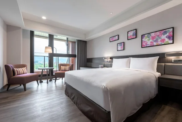 Deluxe, Double Bed, Lakeshore Hotel Yilan 1/2