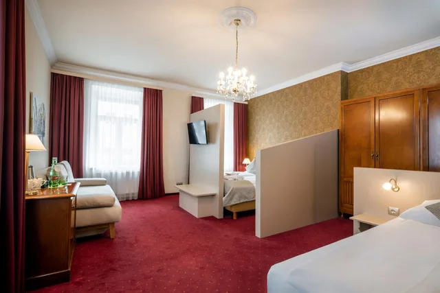 غرفة عائلية بسرير كينج، Am Mirabellplatz Hotel 9/10
