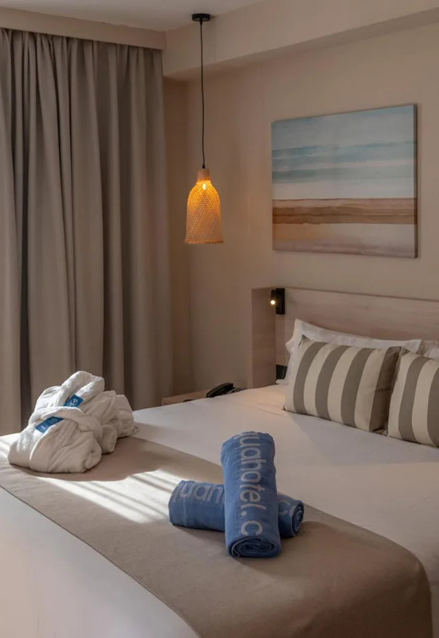 جناح جونيور بسرير مزدوج أو سريرين منفصلين، AQUA Hotel The Breeze - All Inclusive - Adults Only 1/10