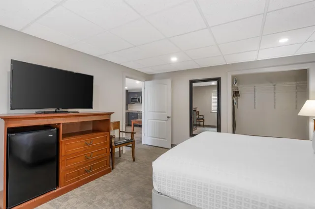 2 Bedrooms, Suite, Best Western Plus Clocktower Inn 3/5