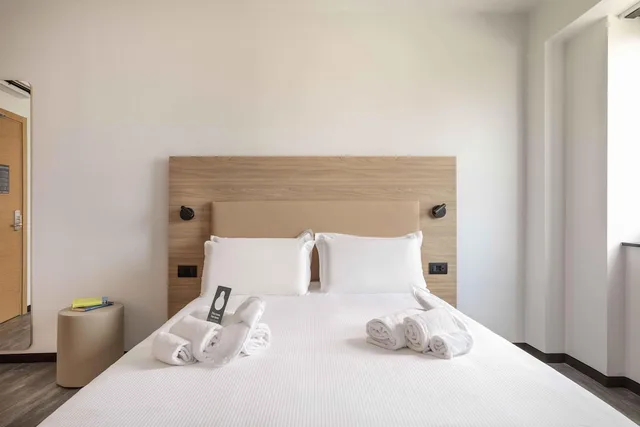 غرفة سوبيريور بسرير كوين، B&B Hotel Pomezia Roma 1/8