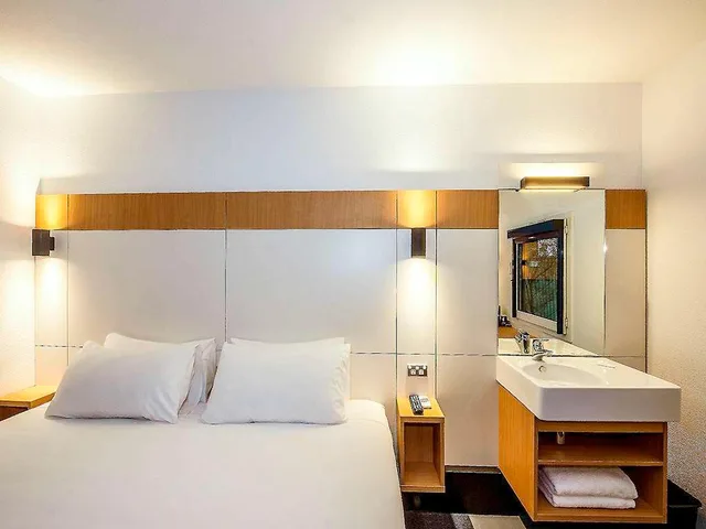 غرفة بسرير كوين، ibis budget Enfield 2/2