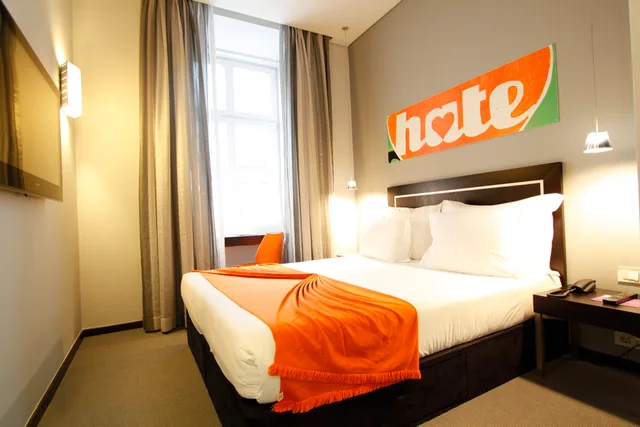 غرفة بسرير مزدوج أو سريرين منفصلين بإطلالة على المدينة، Internacional Design Hotel 1/6