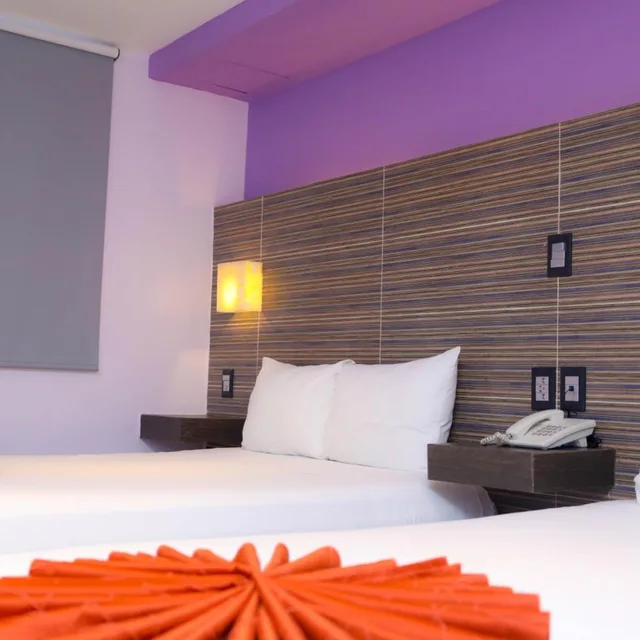 Room, Twin Beds, Hotel Kavia 8/10