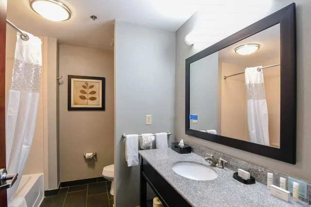 غرفة بسريرين كوين بمطبخ صغير لذوي الإعاقة، Hampton Inn Foley 10/10
