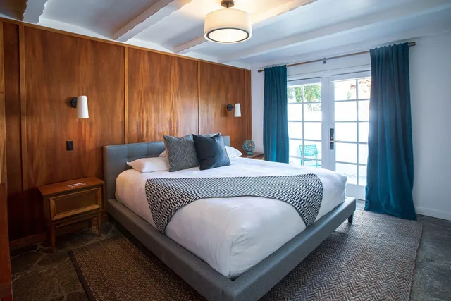 غرفة قياسية، Villa Royale Inn 1/1