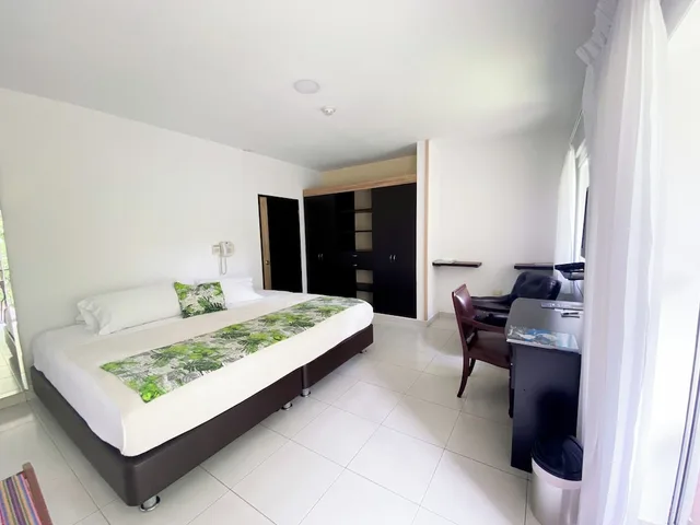 غرفة سوبيريور بسرير كوين، Casa Santa Monica Pance 1/10