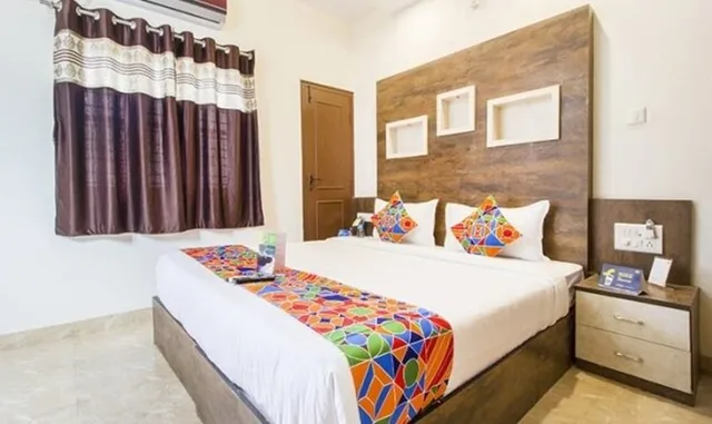 غرفة ديلوكس بسرير مزدوج، Fabhotel Corporate Crown Ii Koramangala 1/2