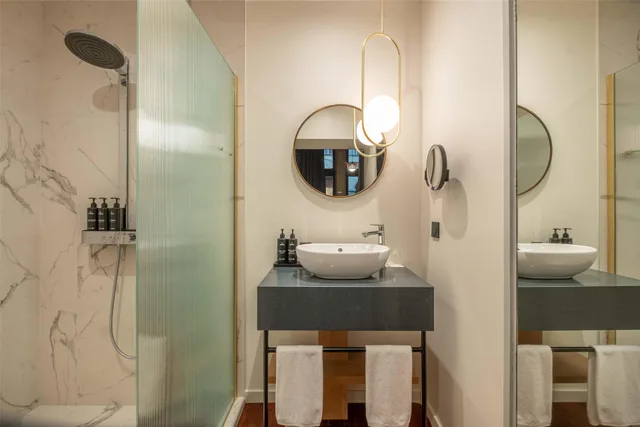 غرفة سوبيريور، Cour des Loges Lyon, A Radisson Collection Hotel 6/7