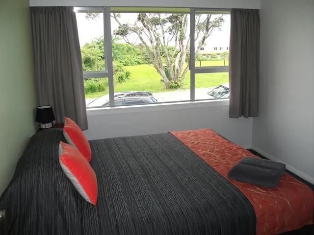 شقة بسرير كينج بغرفة نوم واحدة، Scenicland Motels 1/4