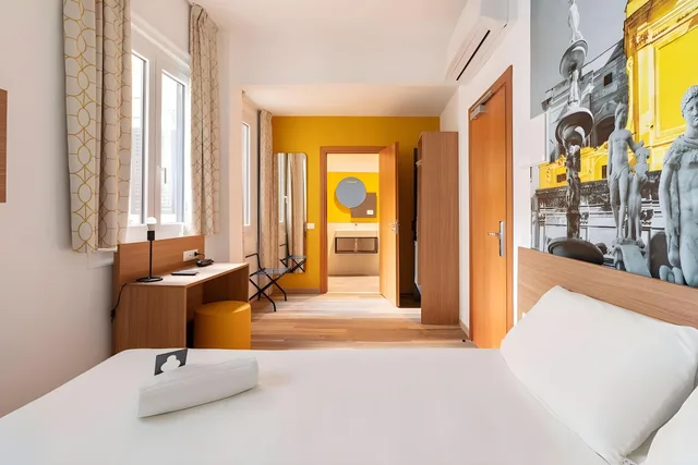 غرفة سوبيريور بسرير مزدوج أو سريرين منفصلين، B&B Hotel Palermo Quattro Canti 1/1