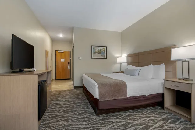 غرفة بسرير كينج، Best Western Plus Rumford Falls 2/5