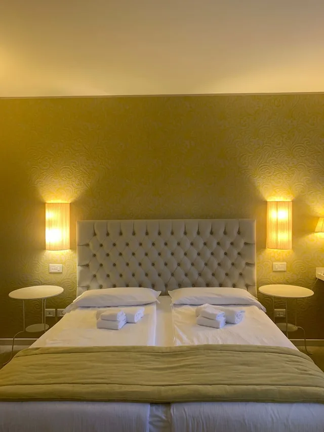 1 Bedroom, Standard, Double or Twin Bed, City View, Nuova Opera Rooms 8/10