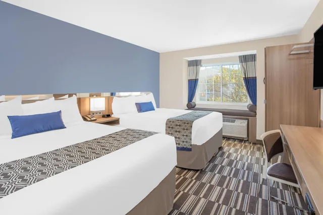 جناح استوديو بسريرين كوين مع أريكة، Microtel Inn and Suites By Wyndham Ocean City 1/1