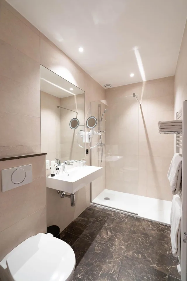 غرفة قياسية بسريرين منفصلين، Hotel Du Theatre 5/6
