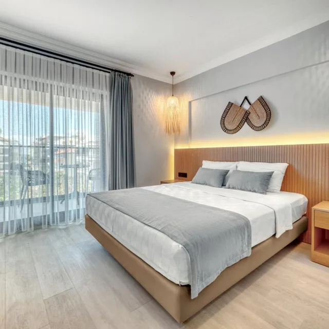 غرفة كلاسيكية مفردة بشرفة، Hildegard Hotel 5/12