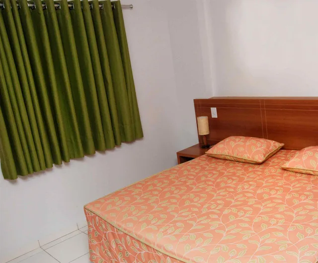 Room, Single, Golden Dolphin Grand Hotel 2/5
