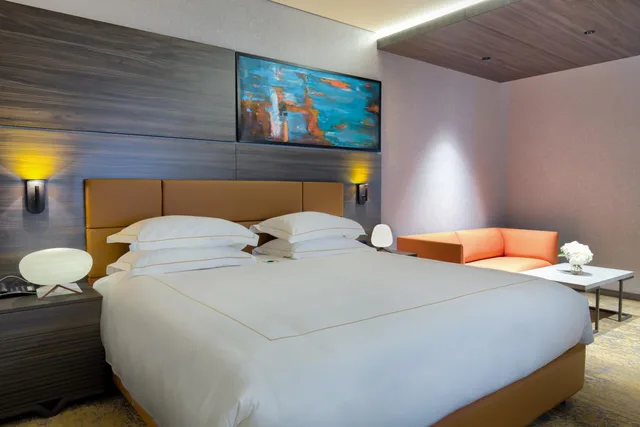 Deluxe, Double Bed, Emerald Hotel 7/9