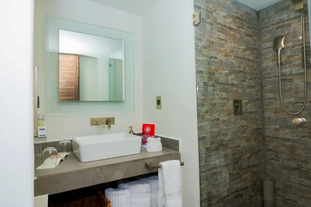 جناح بسريرين منفصلين بمطبخ، FlowSuites WTC 4/4
